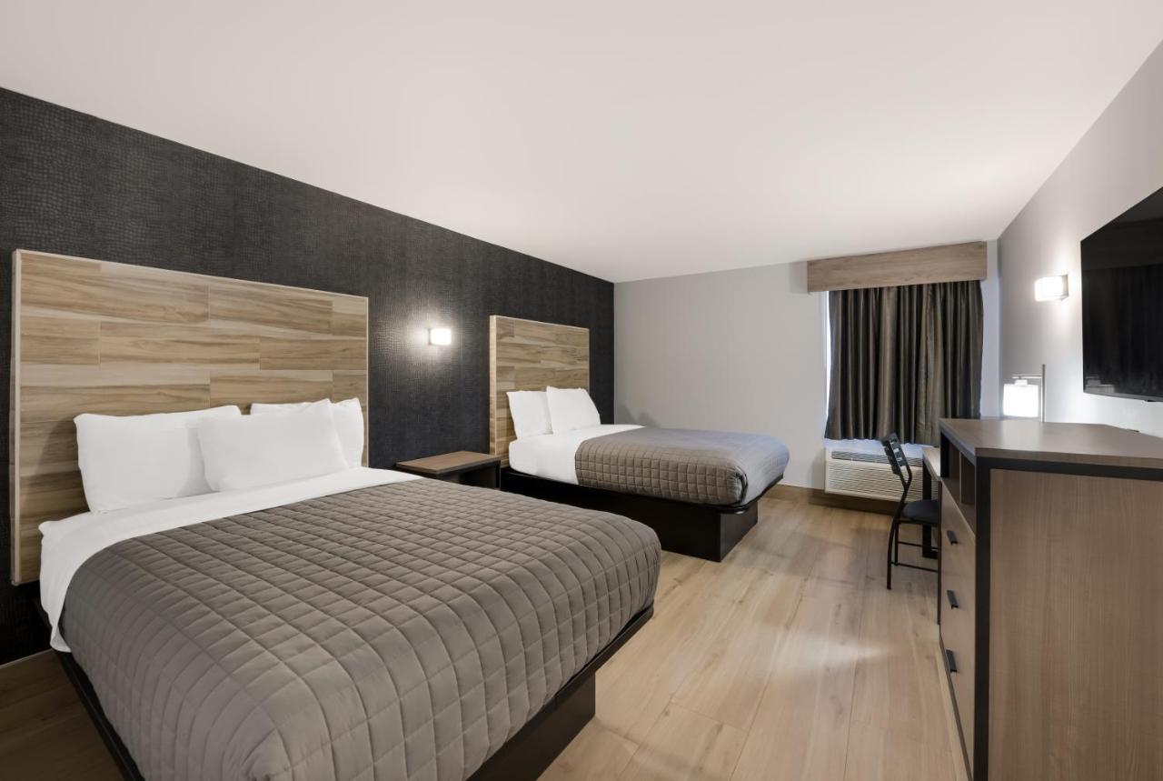 Essence Express Wayne Hotel Exterior foto