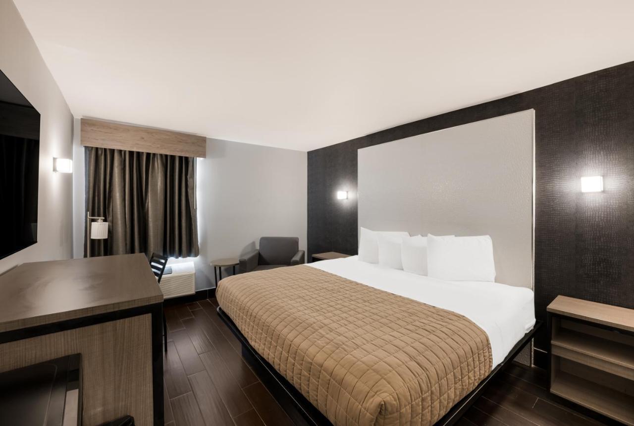 Essence Express Wayne Hotel Exterior foto