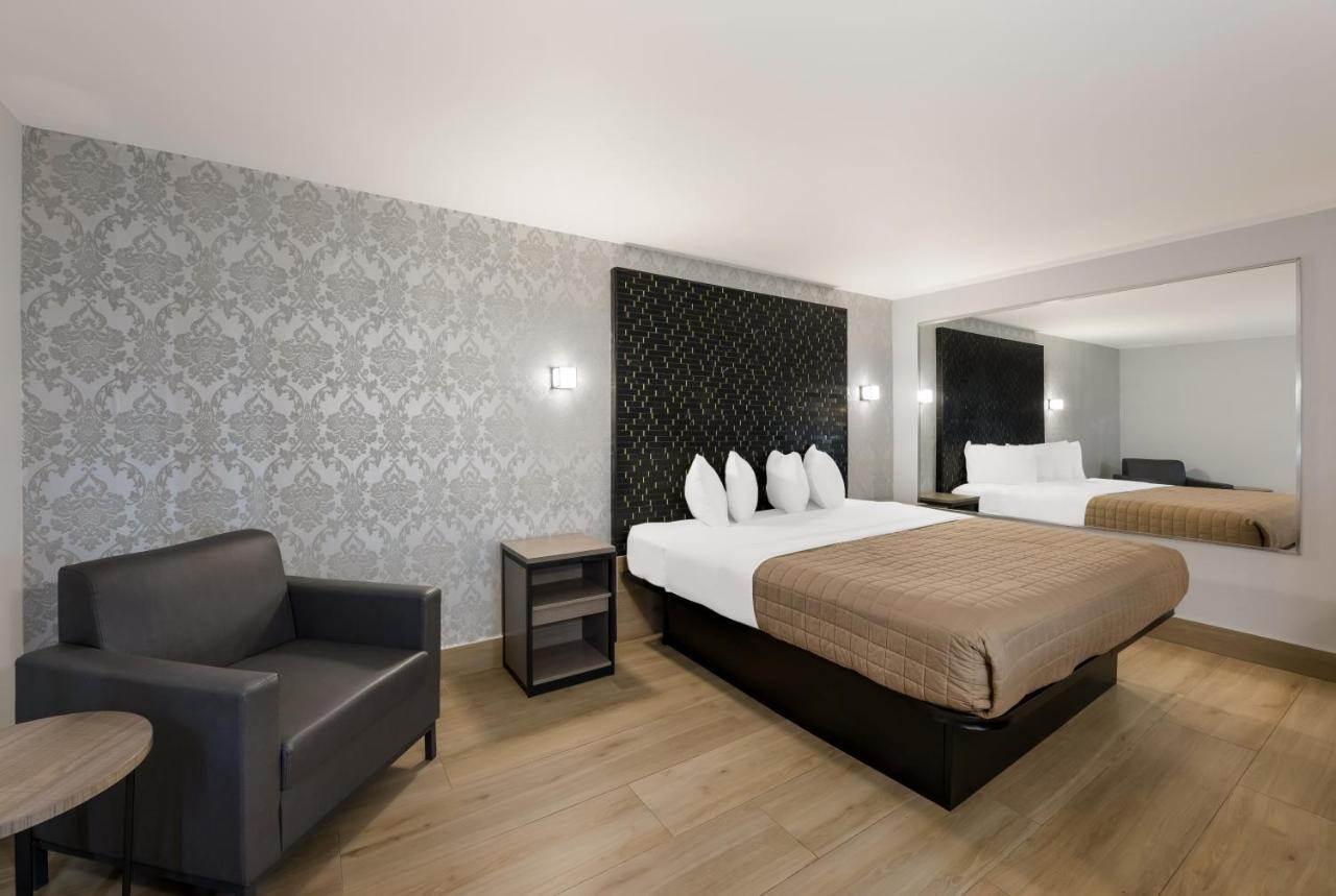Essence Express Wayne Hotel Exterior foto